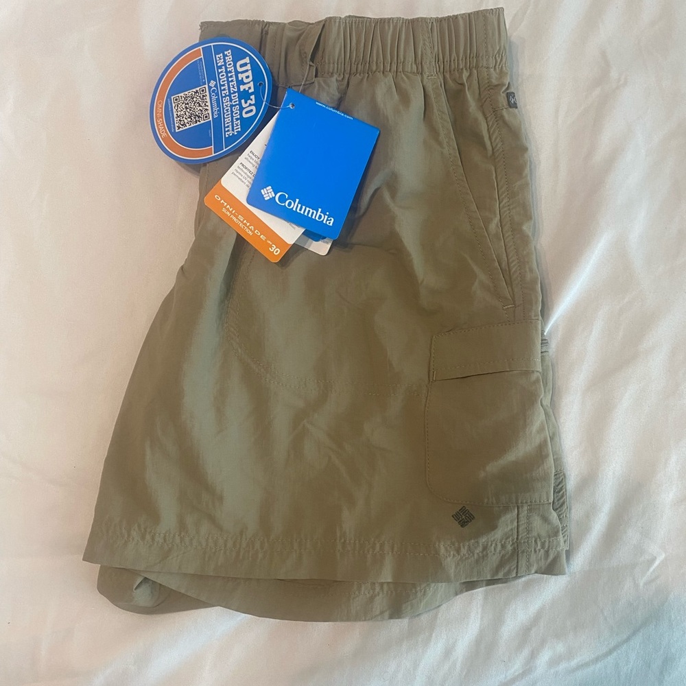 Columbia Womens Omni-shade UPF 30 Modern Classic Shorts Sandy River 6’’ Inseam